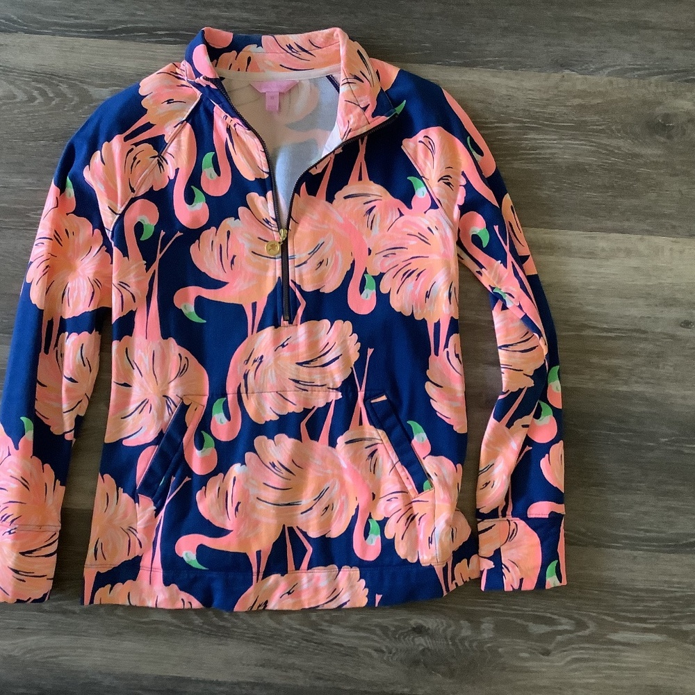 Lilly Pulitzer Popover. Excellent .  Size XS.   Flamingo
